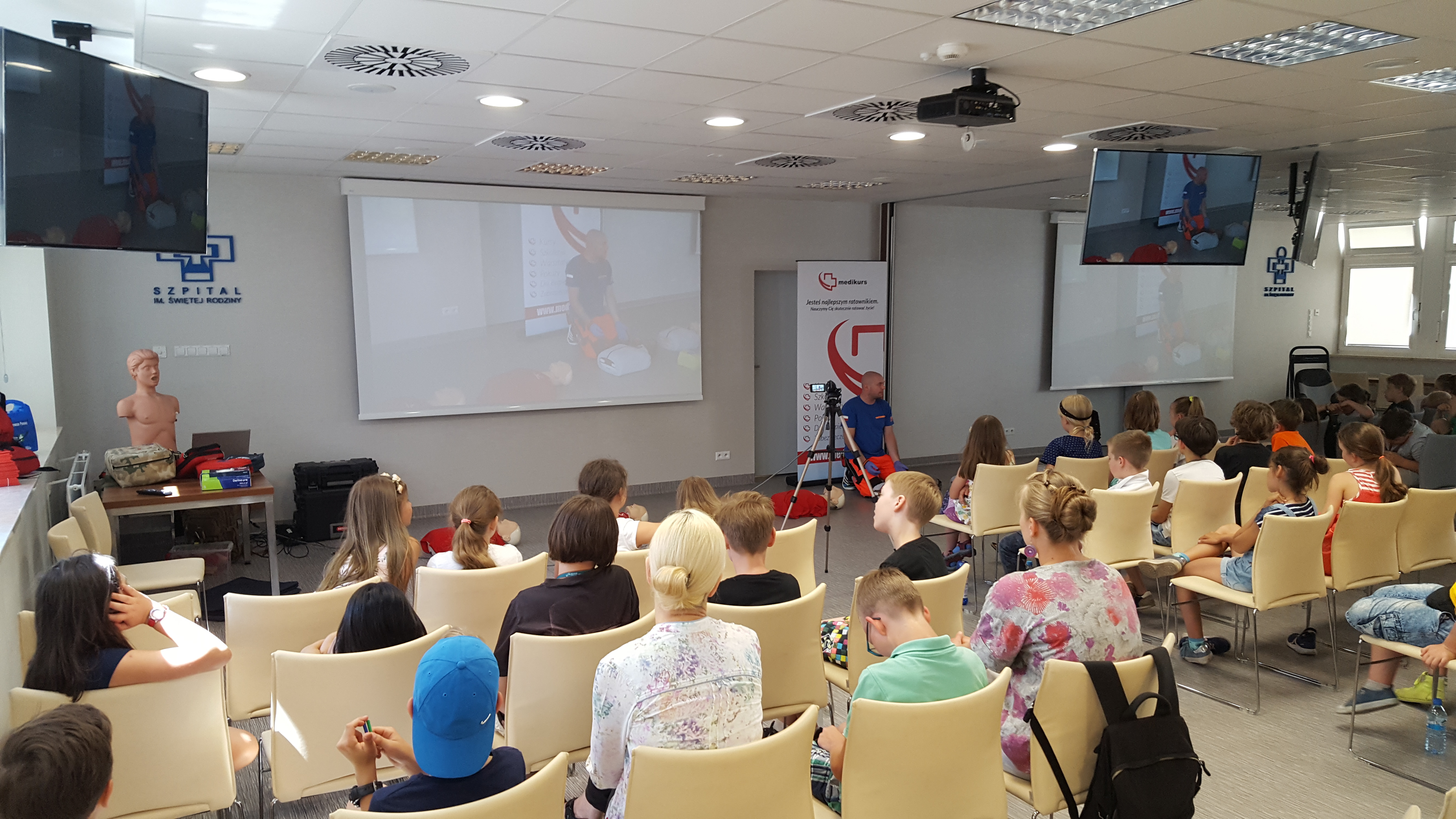 Bezpieczny Maluch - warsztaty udzielania pierwszej pomocy z okazji Dnia Dziecka