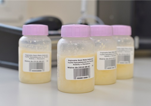 10 000 butelka mleka wydana w Regionalnym Banku Mleka Kobiecego 